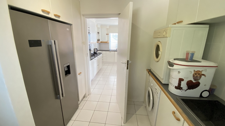 5 Bedroom Property for Sale in Simons Kloof Western Cape